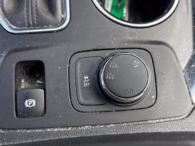 Used 2019 Chevrolet Traverse LT w/ LT Premium Package AWD/4WD image 34