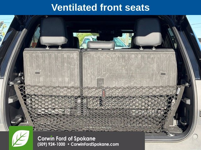 Used 2025 Toyota Sequoia Platinum w/ TRD Off-Road Package AWD/4WD image 20
