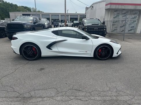 Used 2022 Chevrolet Corvette Stingray Preferred Cpe RWD image 4