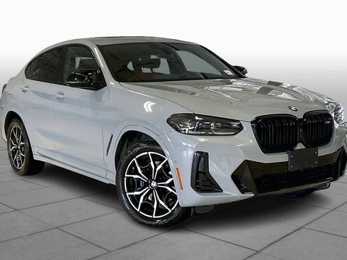 Certified 2025 BMW X4 M40i image 3