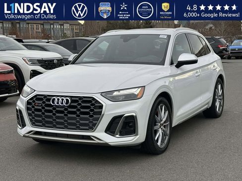 Used 2024 Audi SQ5 Premium Plus w/ Premium Plus Package image 3