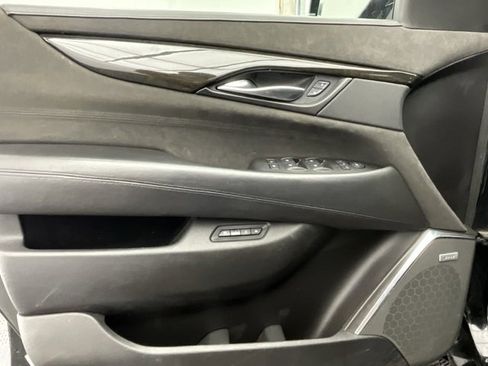 Used 2017 Cadillac Escalade ESV Platinum image 14