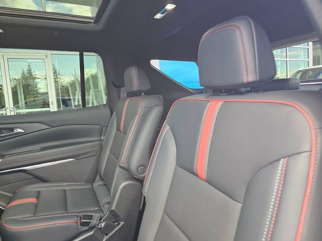 New 2027 Chevrolet Traverse RS AWD/4WD image 21