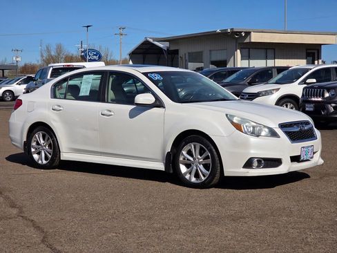 Used 2013 Subaru Legacy 2.5i Limited image 26