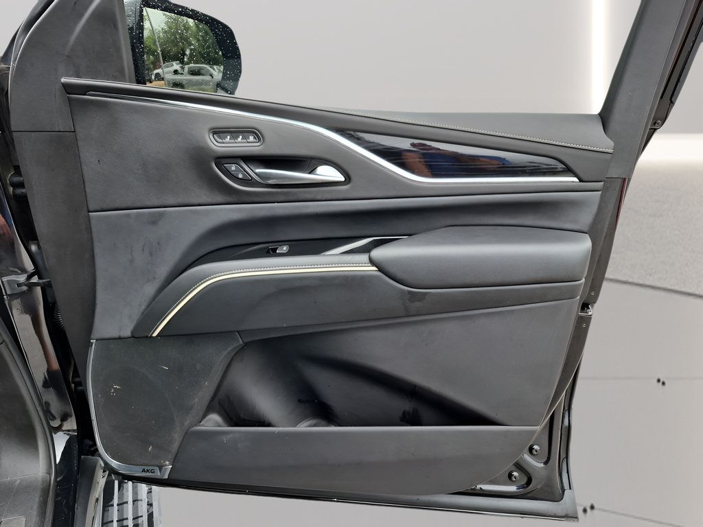 Used 2023 Cadillac Escalade Sport w/ Touring Package AWD/4WD image 43