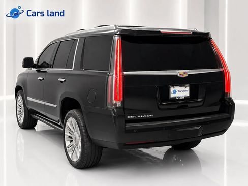 Used 2019 Cadillac Escalade Platinum AWD/4WD image 5
