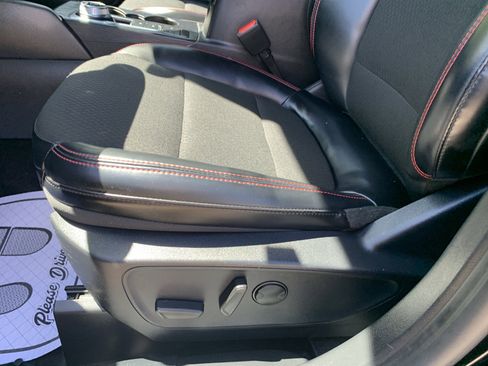 Used 2025 Ford Escape ST-Line FWD image 20