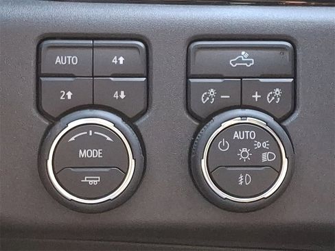 Used 2023 Chevrolet Silverado 1500 RST w/ Convenience Package II image 25