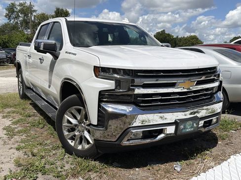 Used 2022 Chevrolet Silverado 1500 LTZ w/ Safety Package II AWD/4WD image 1