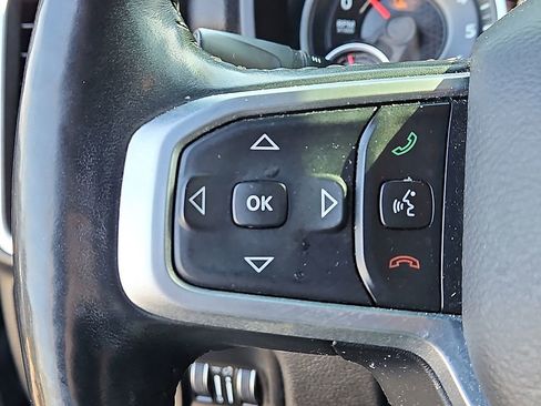Used 2019 RAM 1500 Big Horn image 19