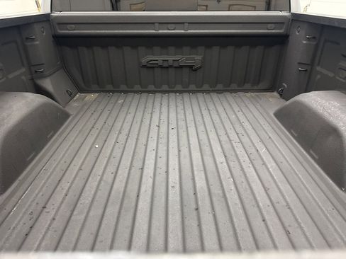 Used 2020 GMC Sierra 1500 AT4 w/ AT4 Premium Package image 17