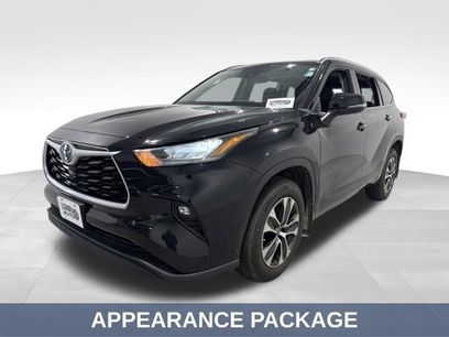 Used 2020 Toyota Highlander XLE