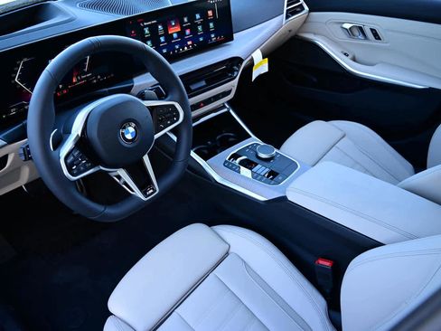 Used 2025 BMW 330i Sedan w/ M Sport Package image 7