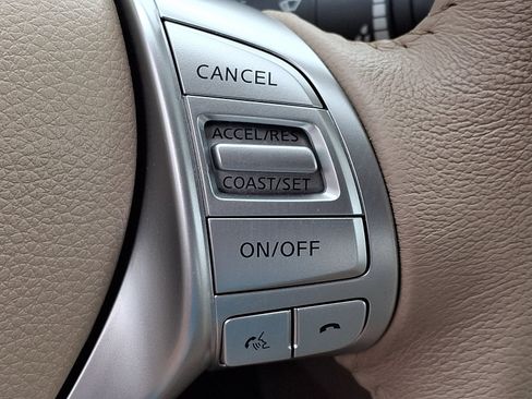 Used 2017 Nissan Altima 2.5 SV FWD image 22