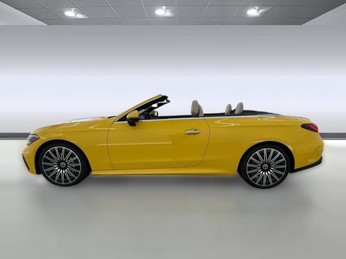 New 2027 Mercedes-Benz CLE 300 4MATIC Cabriolet image 2