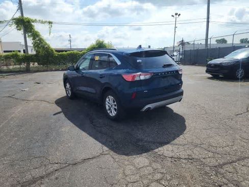 Used 2020 Ford Escape SE FWD image 23