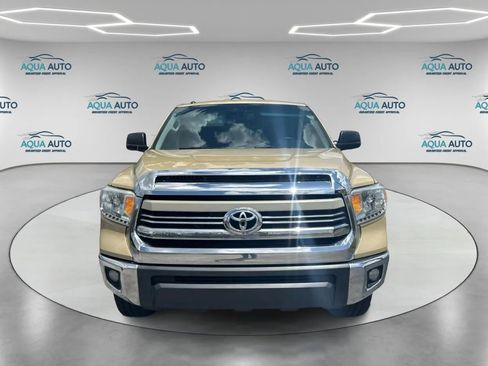 Used 2017 Toyota Tundra SR5 w/ SR5 Upgrade Package RWD image 2