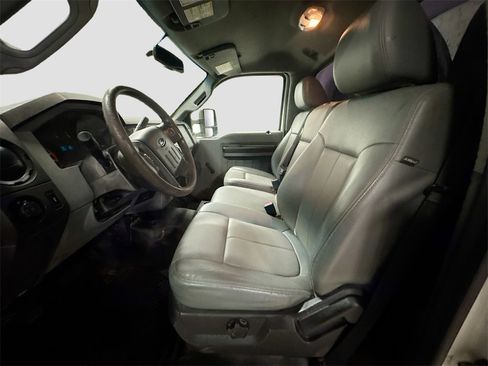 Used 2015 Ford F450 XL image 19