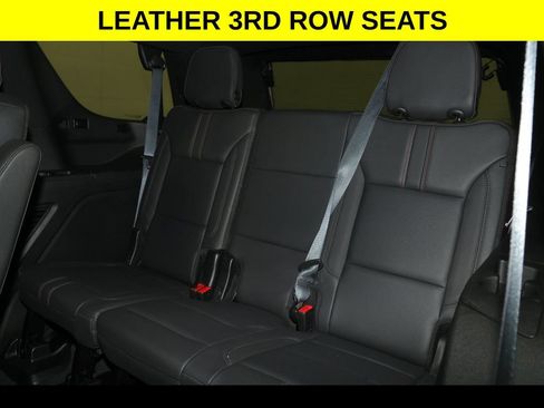 Used 2023 Chevrolet Tahoe RST w/ Luxury Package AWD/4WD image 15