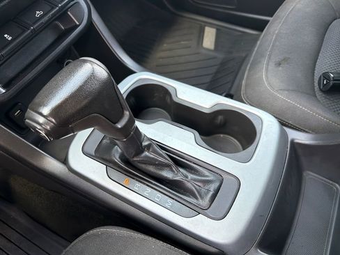 Used 2016 Chevrolet Colorado LT w/ LT Convenience Package AWD/4WD image 32