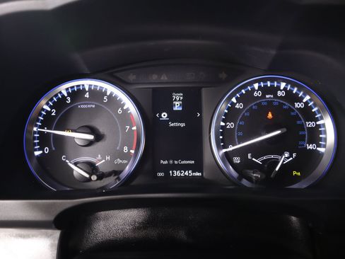 Used 2015 Toyota Highlander Limited image 4