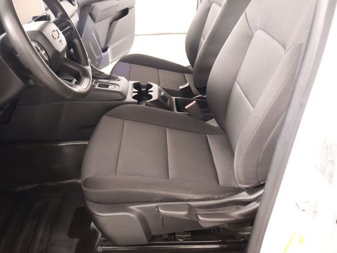 Used 2023 Chevrolet Colorado W/T image 10