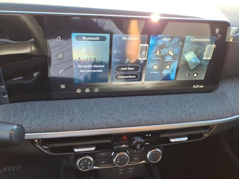 New 2026 Nissan Kicks S image 12