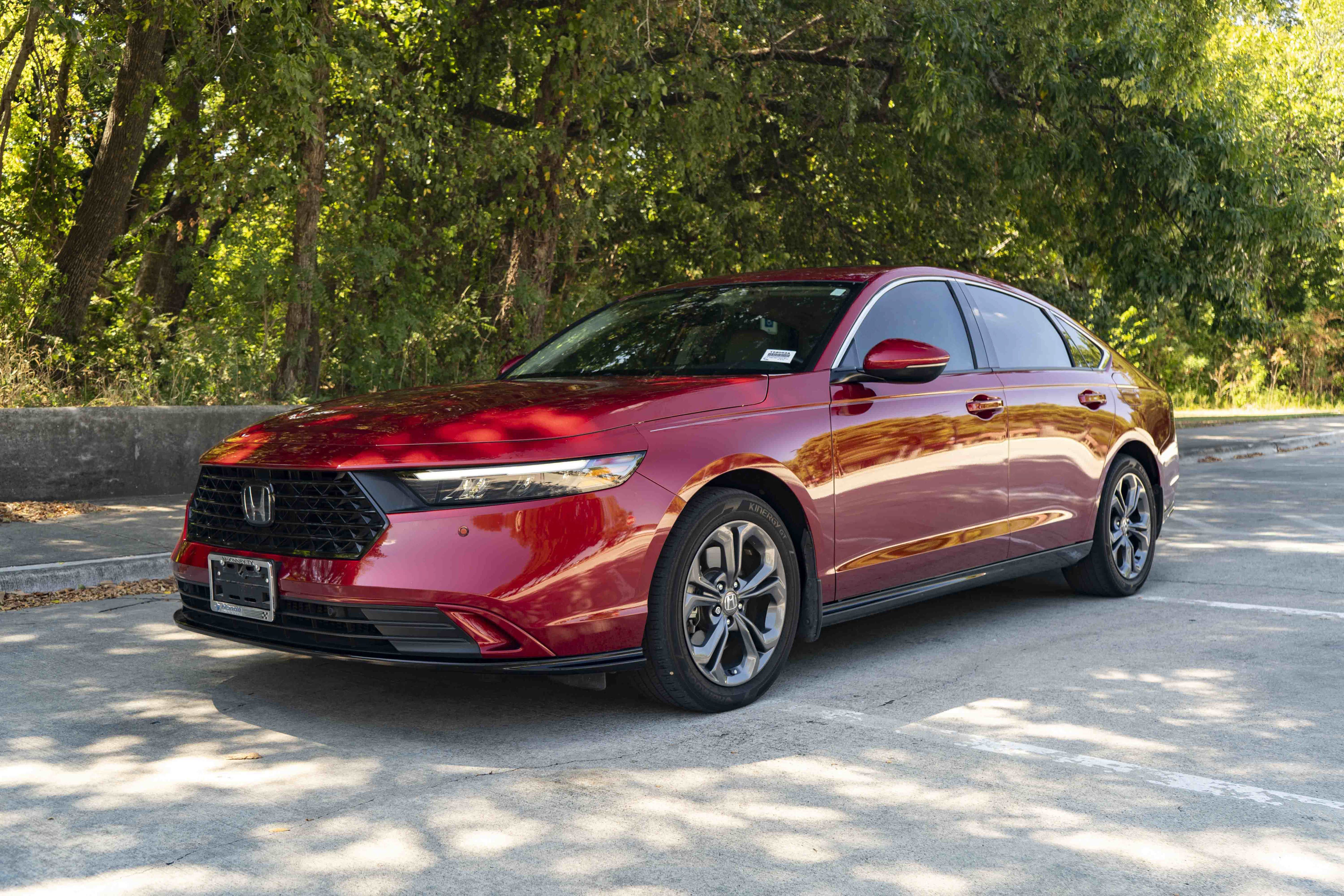 Used 2024 Honda Accord EX-L image 6