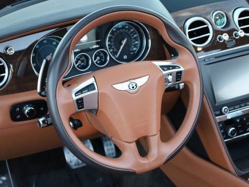 Used 2017 Bentley Continental GT V8 S image 24