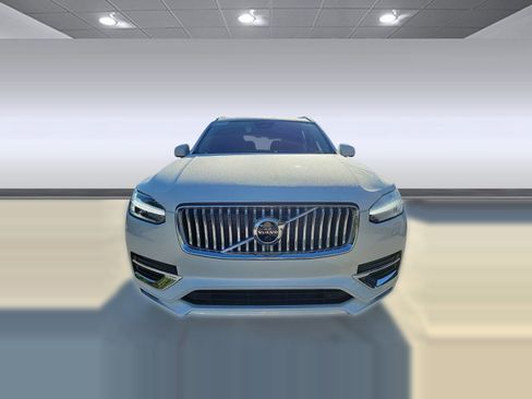New 2024 Volvo XC90 T8 Plus w/ Protection Package Premier image 5