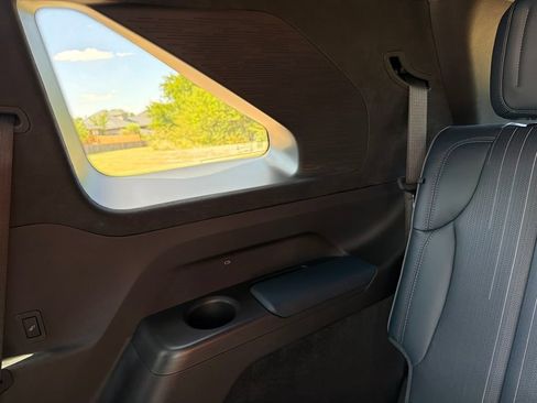 Used 2026 Cadillac Escalade IQ Sport 2 AWD/4WD image 37