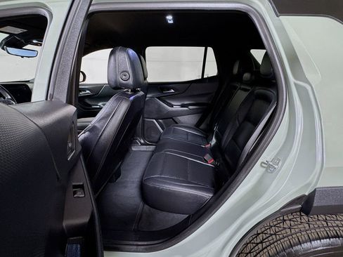 Used 2025 Chevrolet Equinox LT w/ Convenience Package II FWD image 22