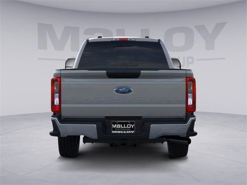 New 2026 Ford F250 XLT image 5