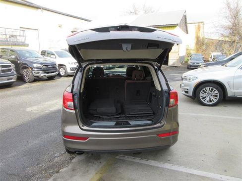 Used 2017 Buick Envision Essence image 5