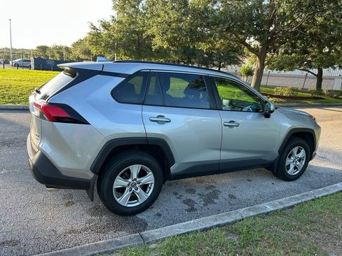 Used 2019 Toyota RAV4 XLE w/ All Weather Liner Package AWD/4WD image 6