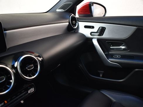 Used 2019 Mercedes-Benz A 220 4MATIC image 33