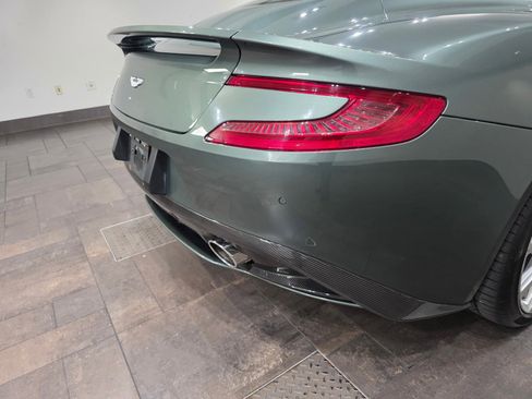 Used 2016 Aston Martin Vanquish RWD image 8