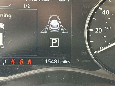 Used 2023 Nissan Kicks SV image 15