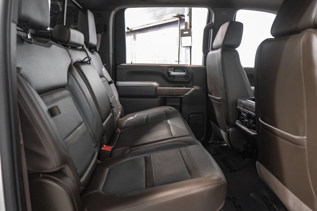 Used 2023 GMC Sierra 3500 Denali AWD/4WD image 34
