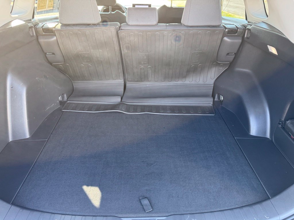 Used 2023 Toyota RAV4 XLE FWD image 28