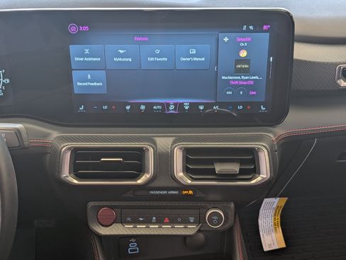 Used 2025 Ford Mustang GT Premium image 22
