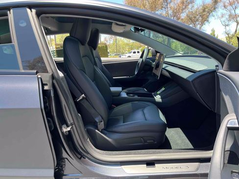 Used 2024 Tesla Model 3 Long Range RWD image 25