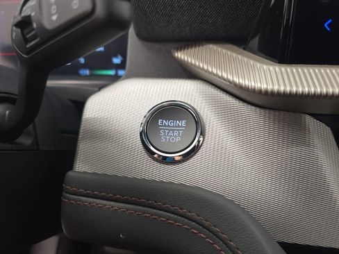New 2026 Ford Explorer Active AWD/4WD image 33