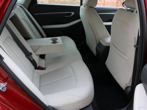 Used 2025 Hyundai Sonata SEL image 16