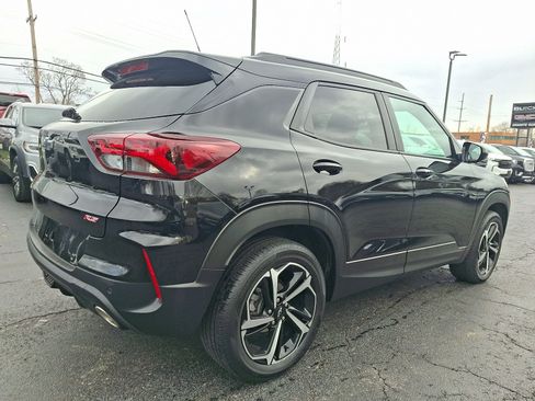 Used 2022 Chevrolet TrailBlazer RS w/ Sun and Liftgate Package image 6