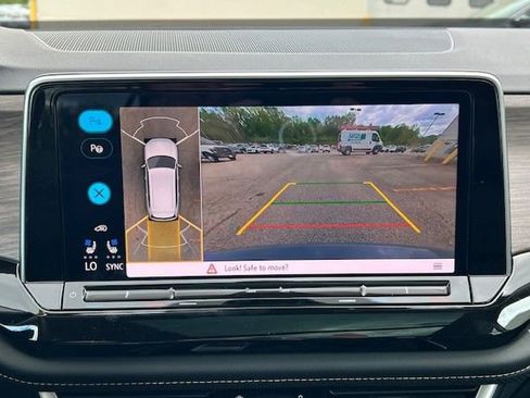 New 2026 Volkswagen Atlas SEL Premium R-Line image 34