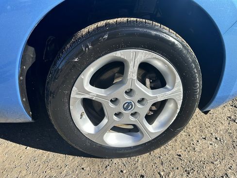 Used 2012 Nissan Leaf SL image 12