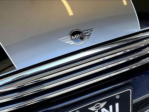 Used 2017 MINI Cooper Convertible image 29