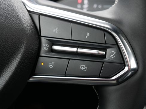 Used 2024 Chevrolet Blazer EV LT image 29