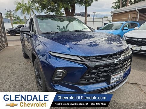 Used 2023 Chevrolet Blazer LT w/ Midnight/Sport Edition FWD image 8